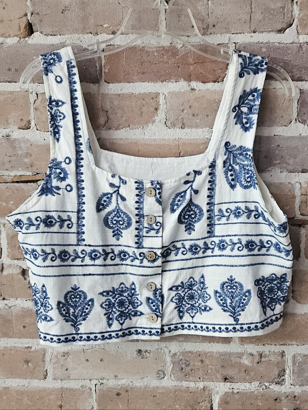 JOIE White & Blue Embroidered Crop Tank Top Size Large - Picture 4 of 10